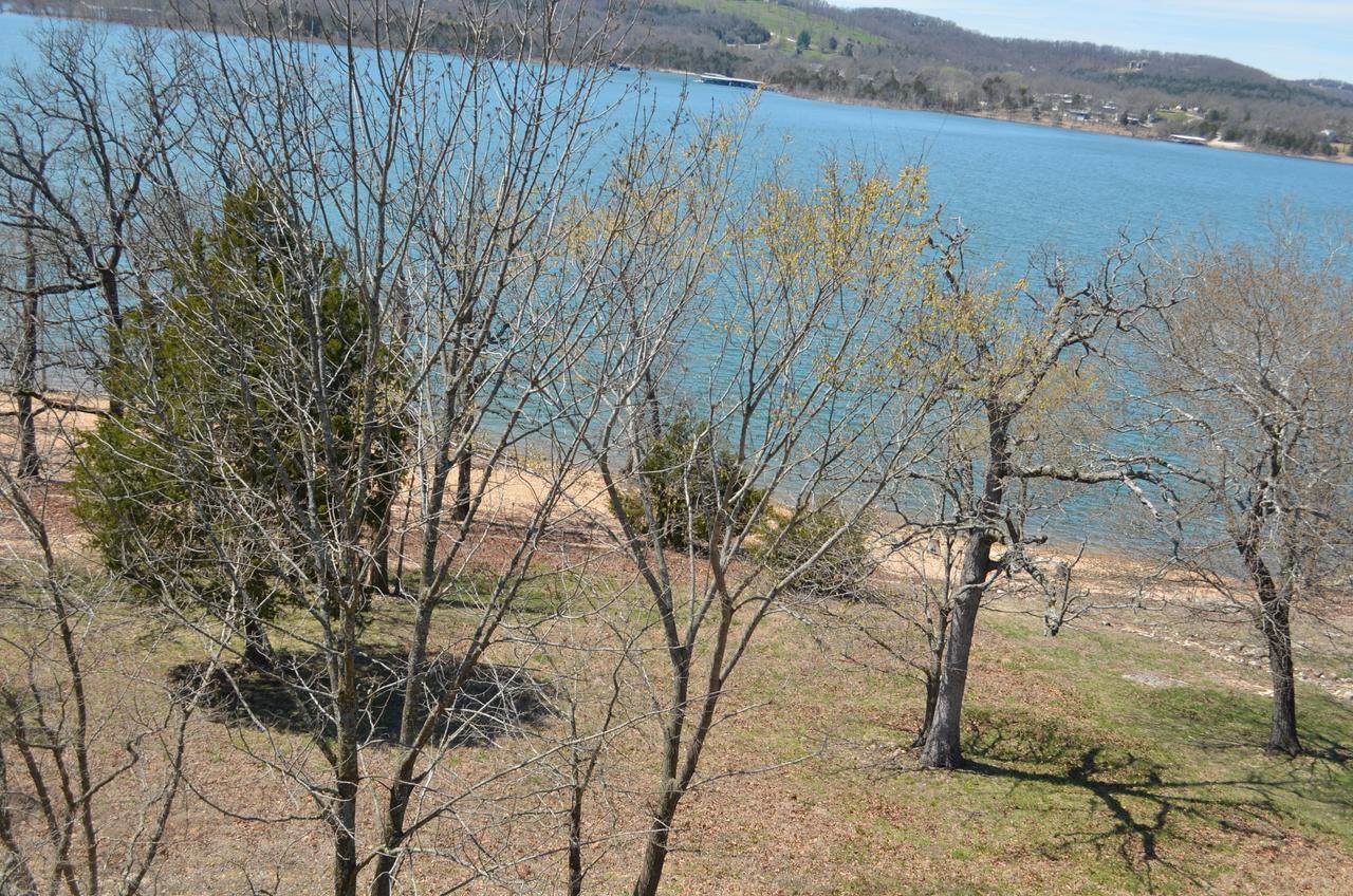 Lakefront And Lake View Indian Point Condo With Boat Slip Μπράνσον Εξωτερικό φωτογραφία